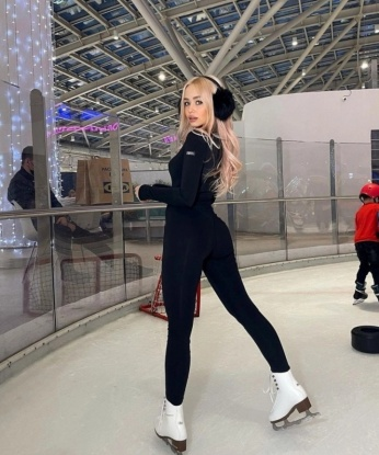 Орнела, 24 года